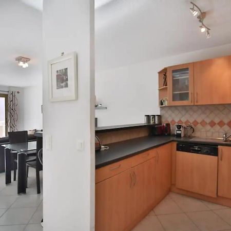 Charming Two-Bedroom Apartment With Balcony And Garage By The Marina Αντίμπ Εξωτερικό φωτογραφία